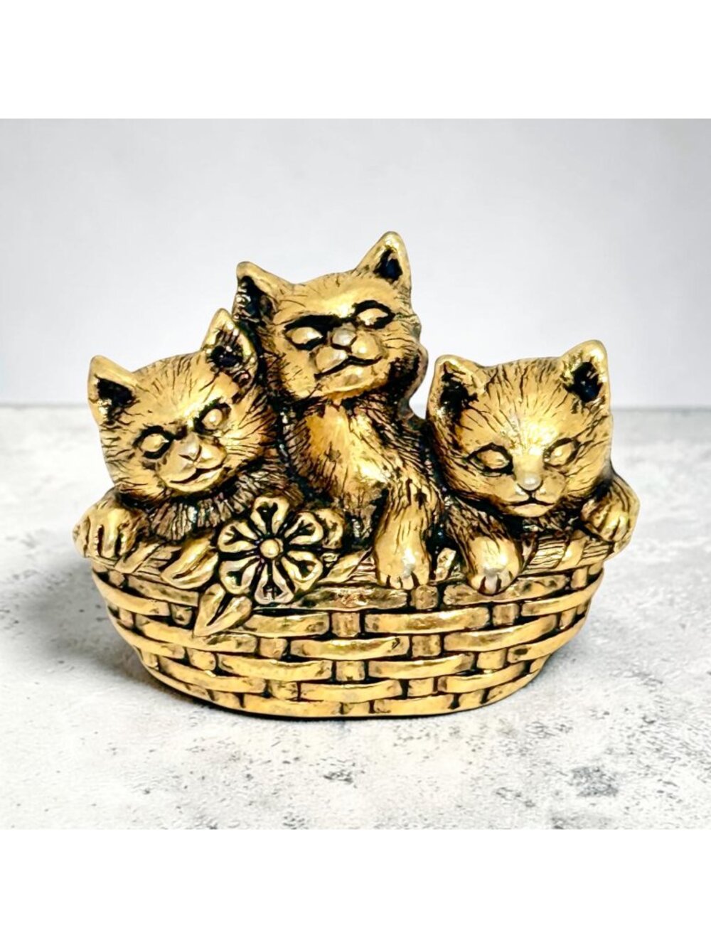 Vintage Avon Basket of Love Trio of Cats Lapel Pin (1990)